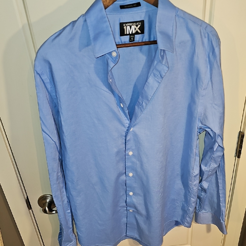 Express-Men's MODERN FIT Sky Blue Button-Down Shirt L